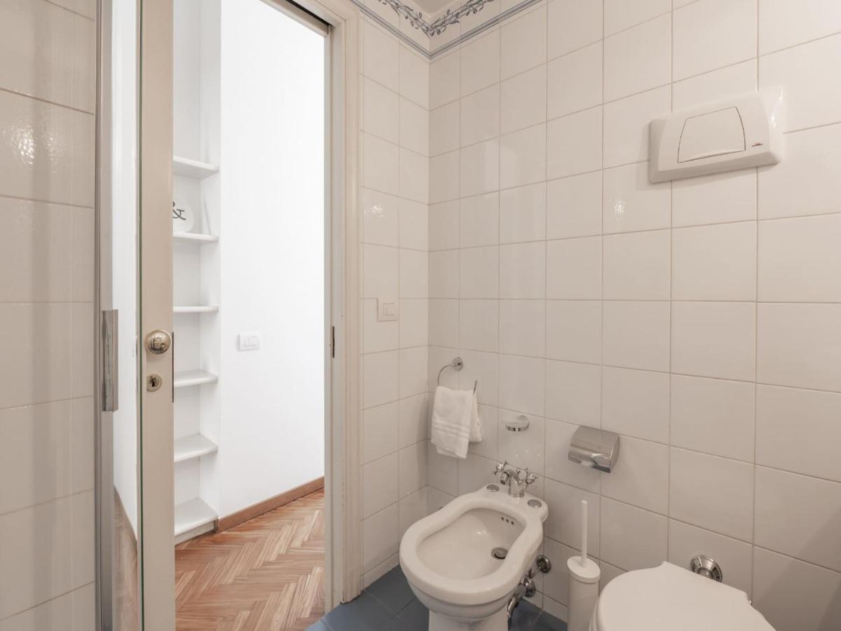 The Best Rent - Gorgeous Two-Bedroom Apartment In Porta Nuova District 밀라노 외부 사진